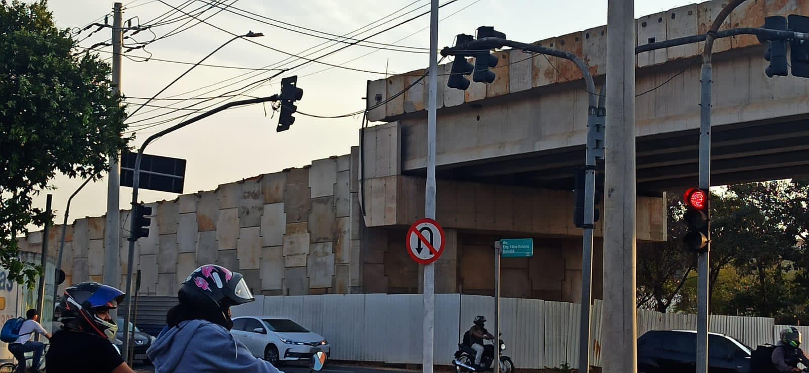 Imagem da obra Construção do Elevado